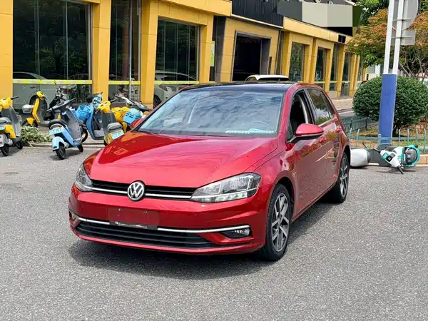 Volkswagen Golf 2020