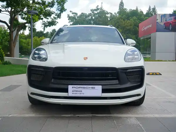 Porsche Macan 2023