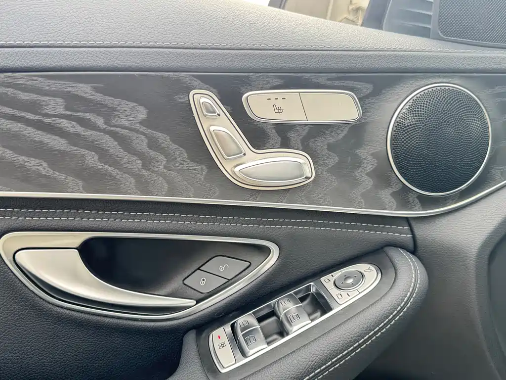 Mercedes-Benz C-Class 2017 — фото 8