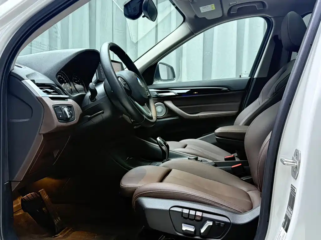 BMW X1 2022 — фото 17