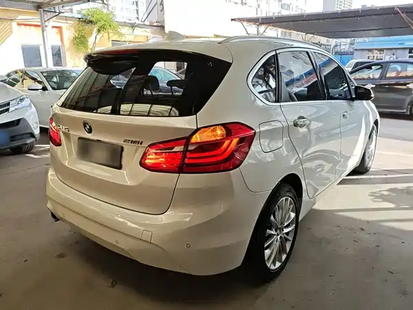 BMW 2 Series Station Wagon 2018