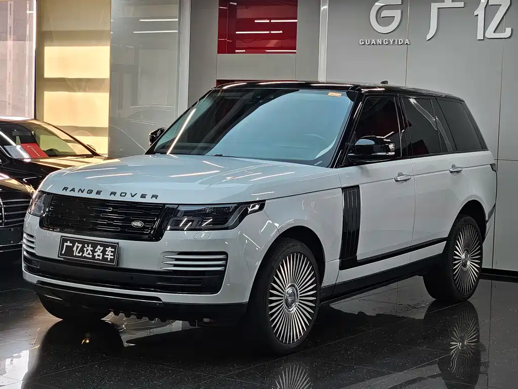 Land Rover Range Rover 2018 — фото 1
