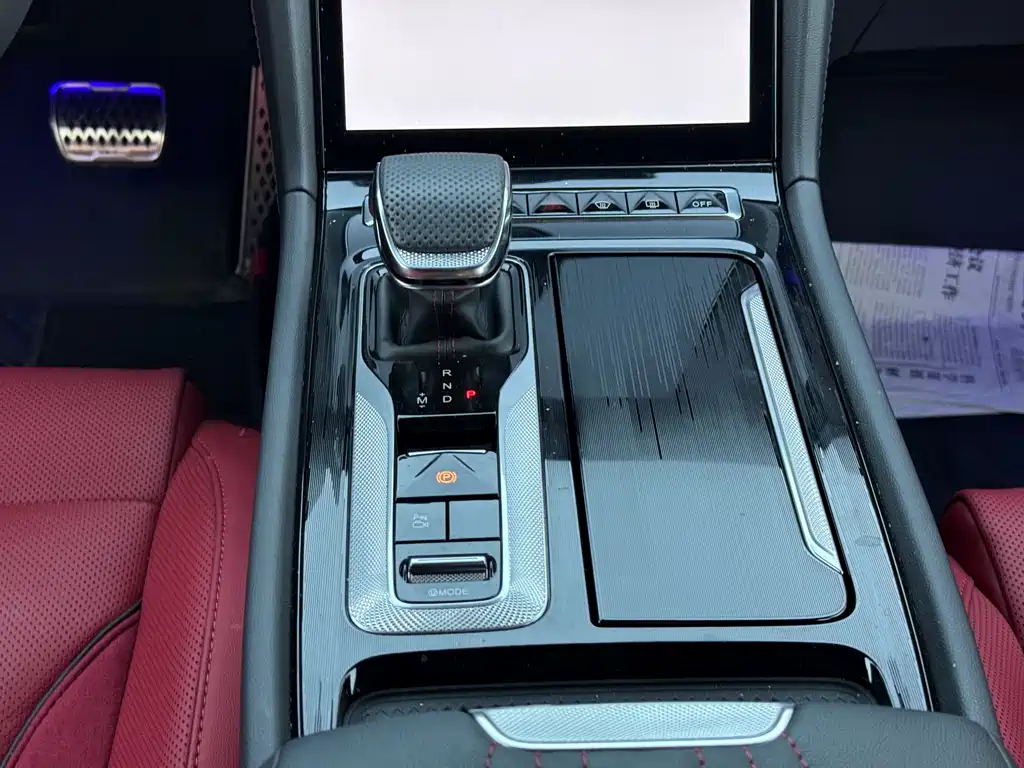 Hongqi H6 2025 — фото 15