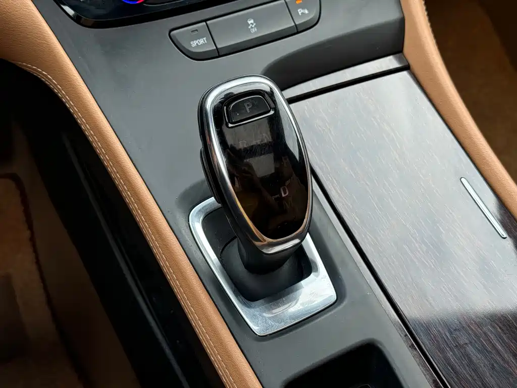 Buick LaCrosse 2017 — фото 16