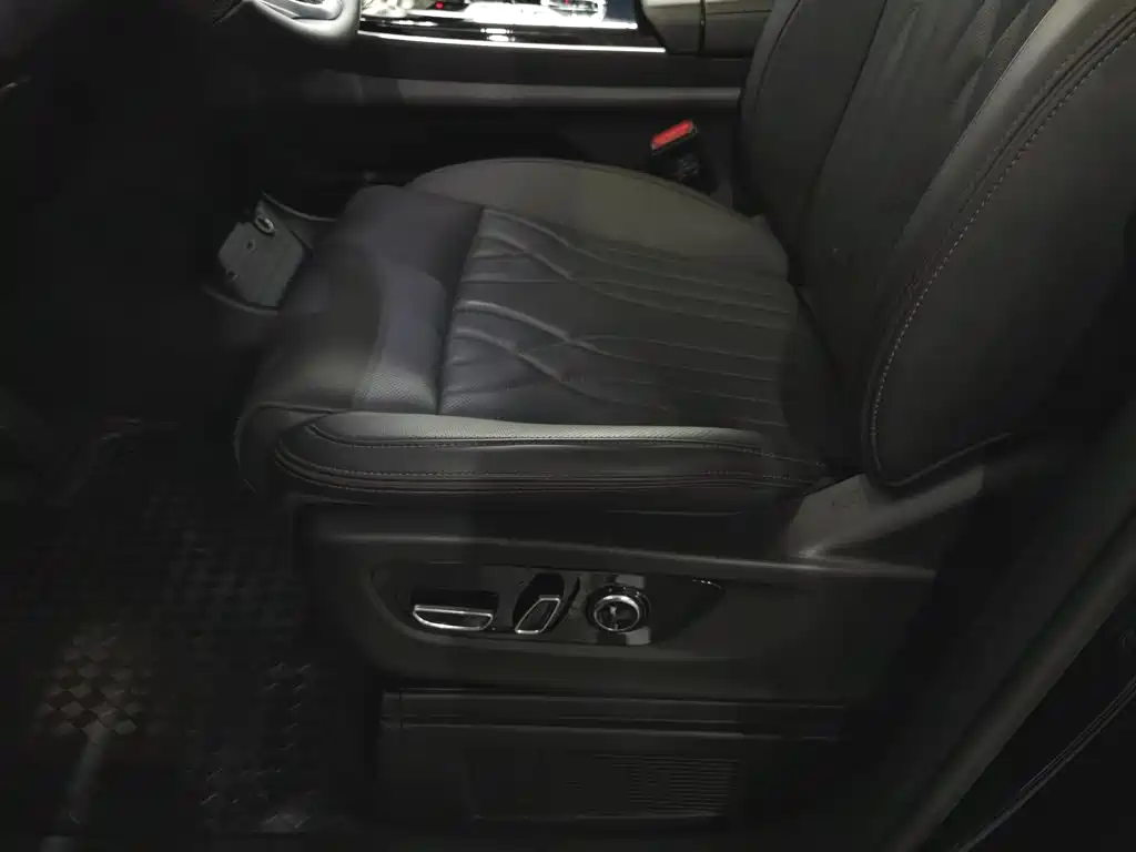 GAC Trumpchi M8 2024 — фото 20