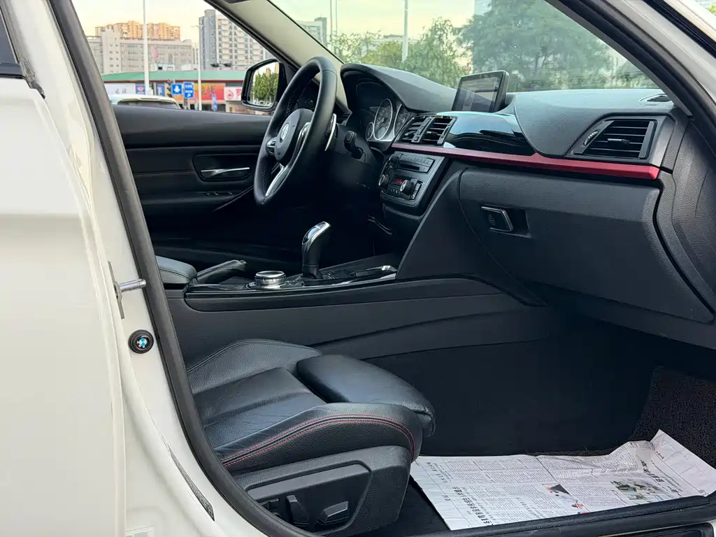 BMW 3 Series 2014 — фото 10