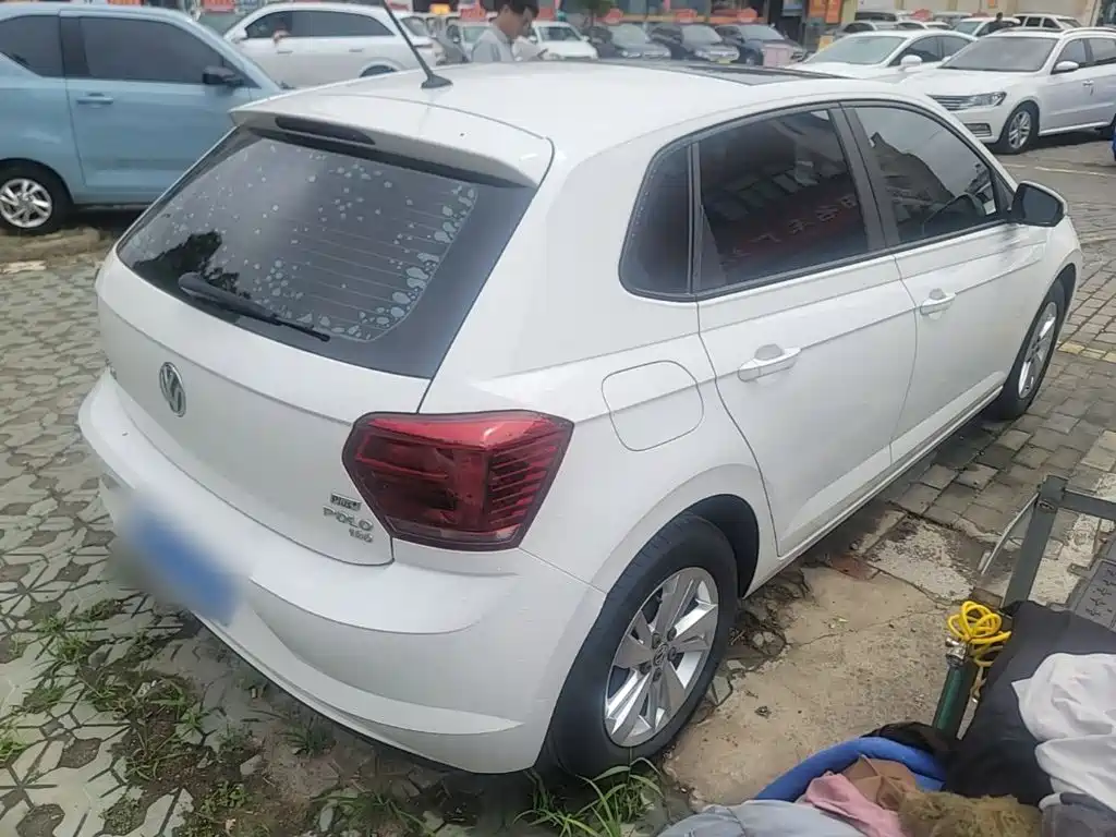 Volkswagen Polo 2021