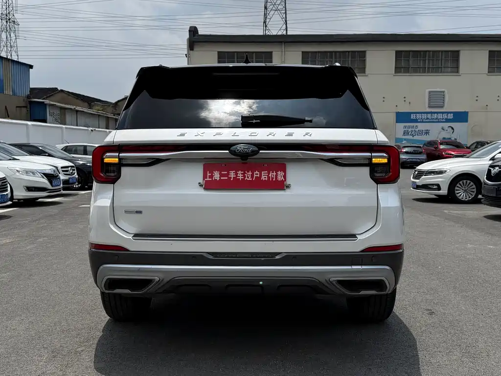 Ford Explorer 2023 — фото 17