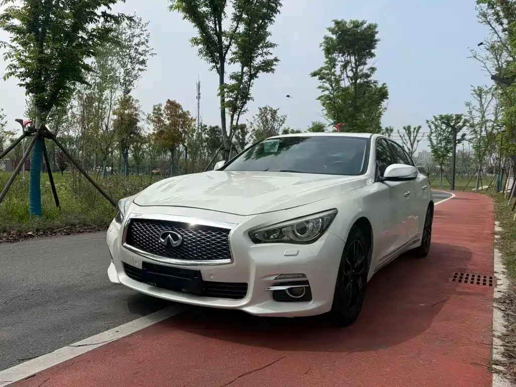 Infiniti Q50L 2016 — фото 6