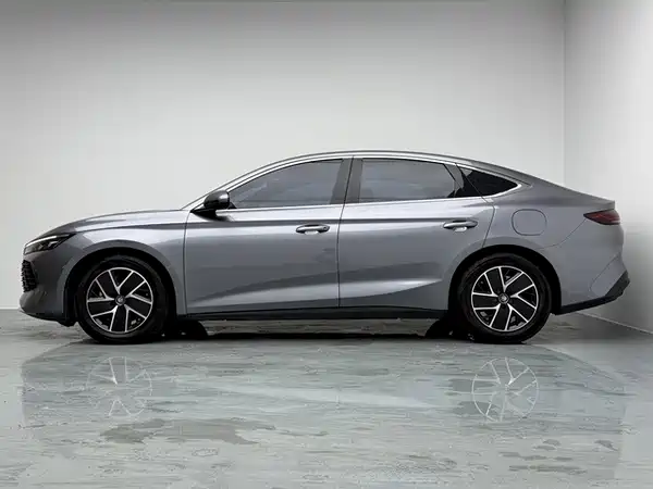 BYD Qin L 2024