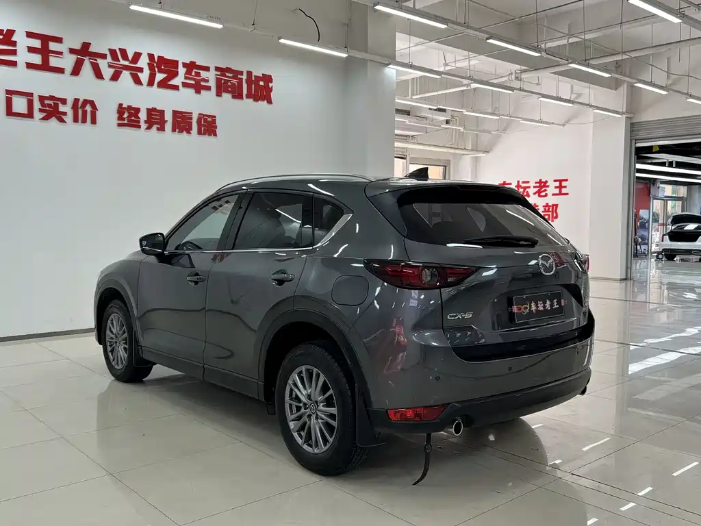 Mazda CX-5 2018 — фото 10
