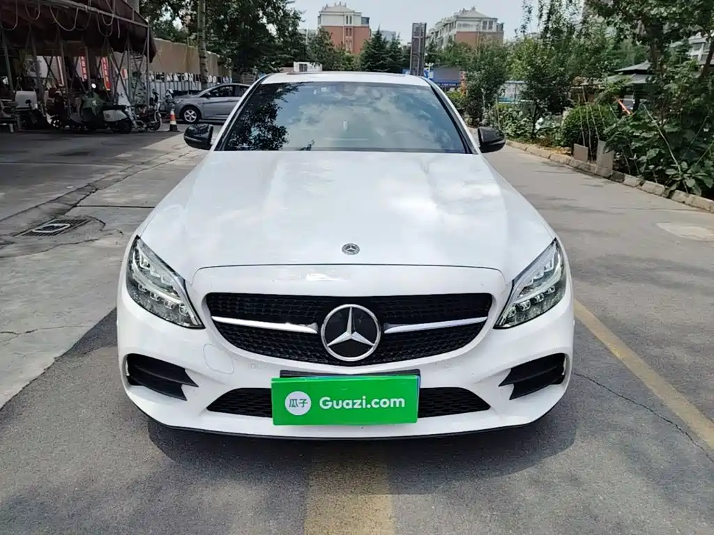 Mercedes-Benz C-Class 2021