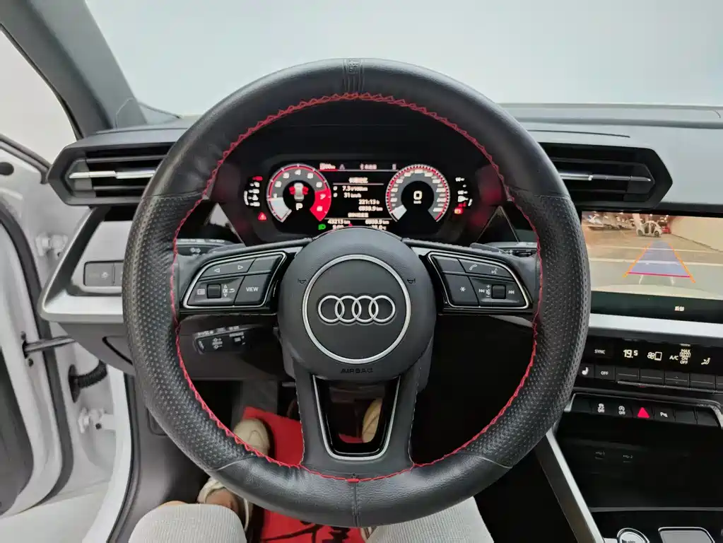 Audi A3 2023 — фото 20