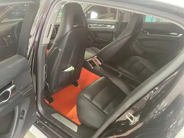 Porsche Panamera 2012