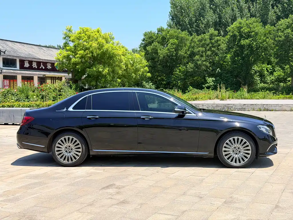 Mercedes-Benz E-Class 2020