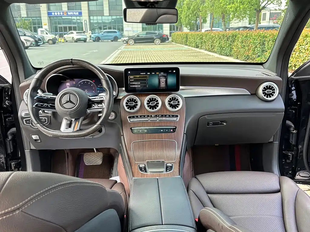 Mercedes-Benz GLC 2020 — фото 15