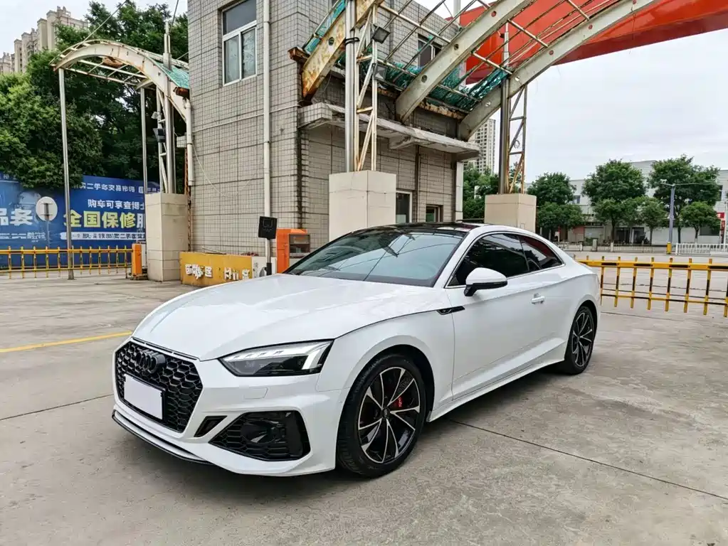Audi A5 2023
