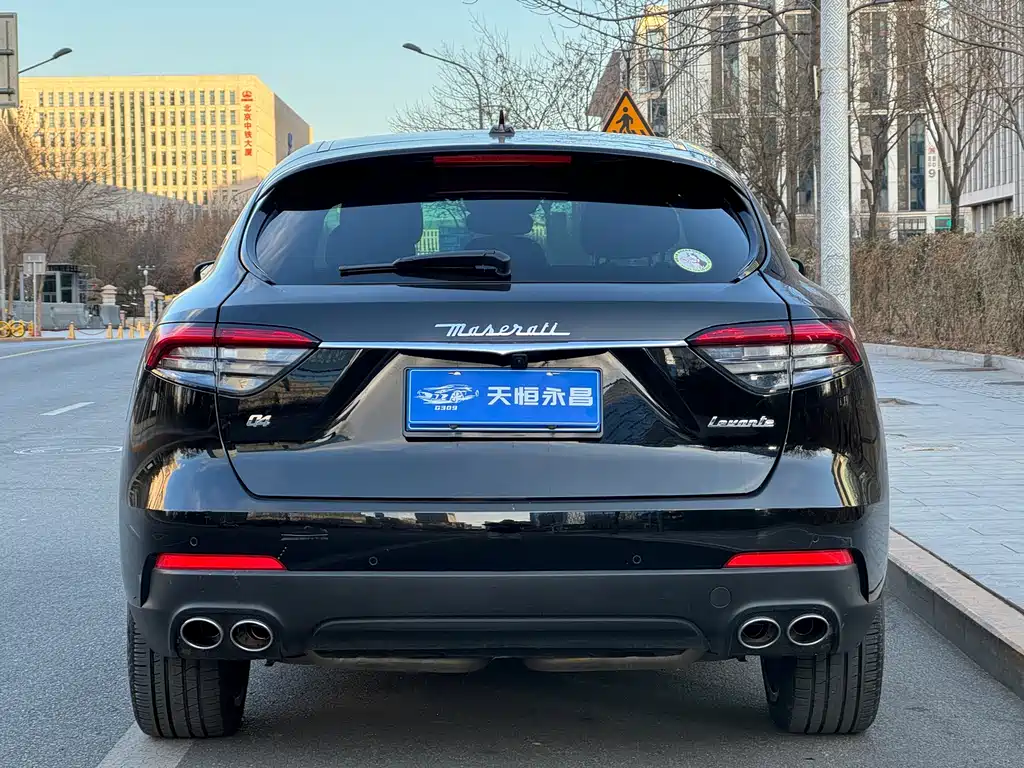 Maserati Levante 2022 — фото 26