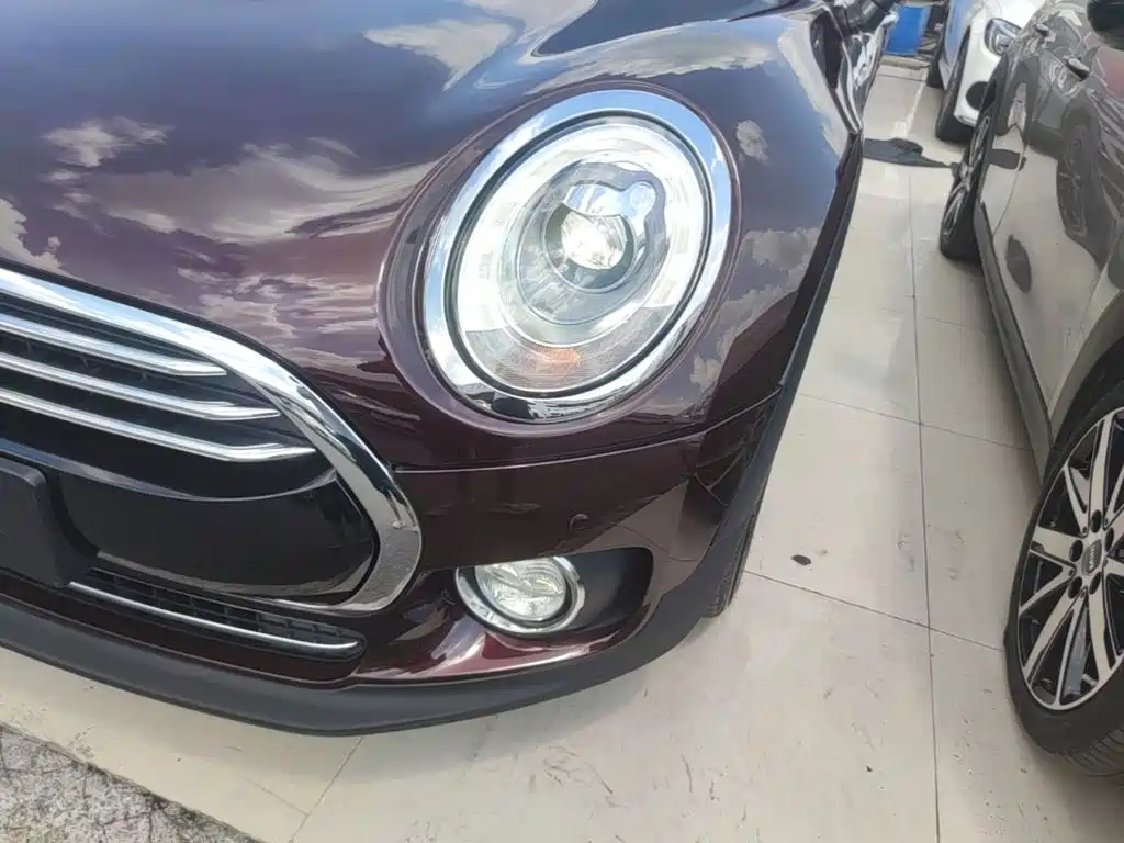 MINI Clubman 2018 — фото 24