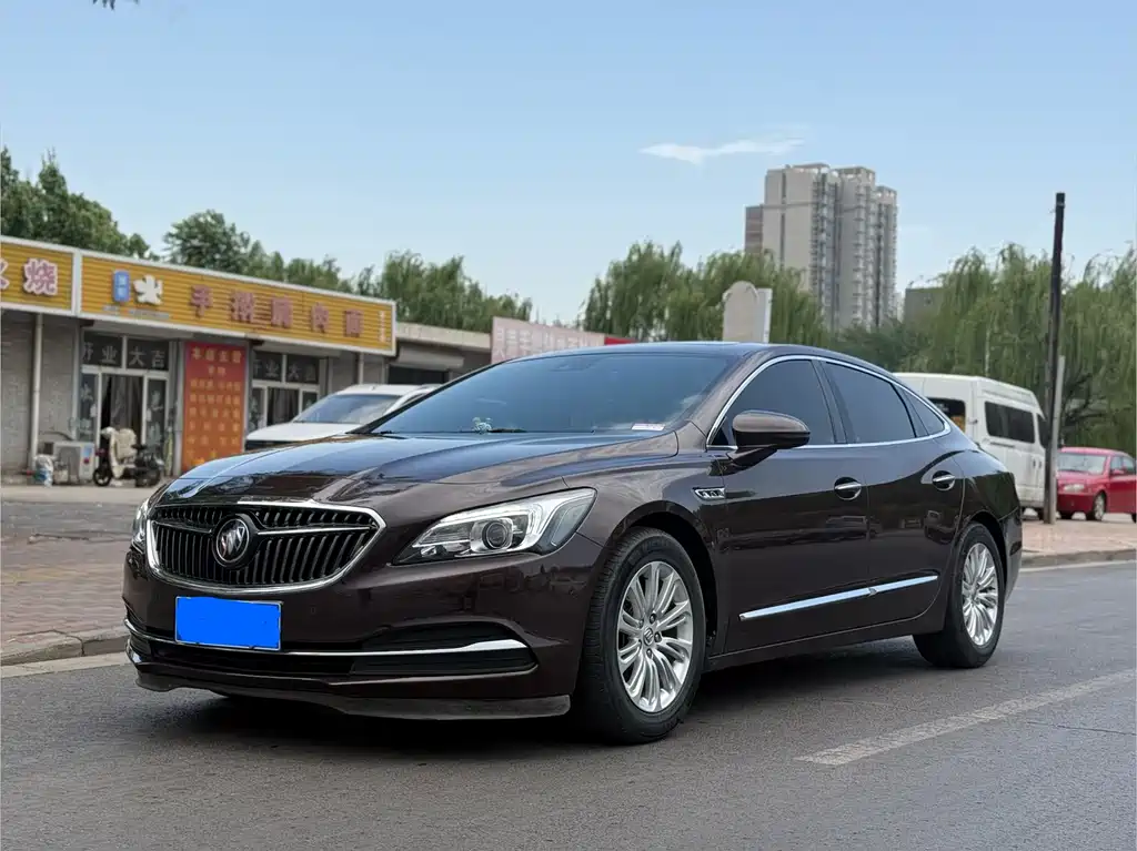 Buick LaCrosse 2016 — фото 1