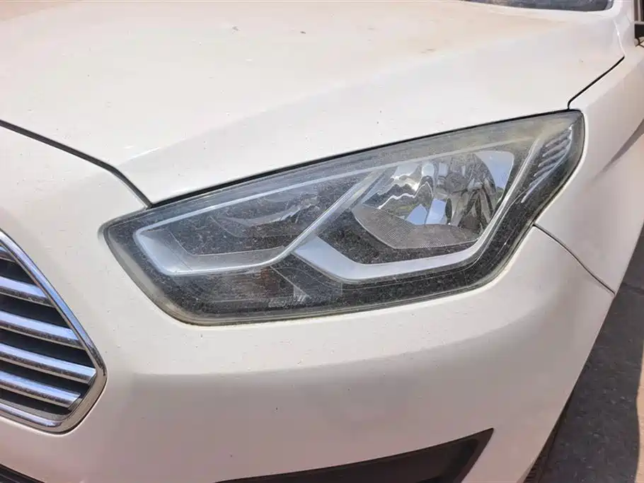 Ford Escort 2017