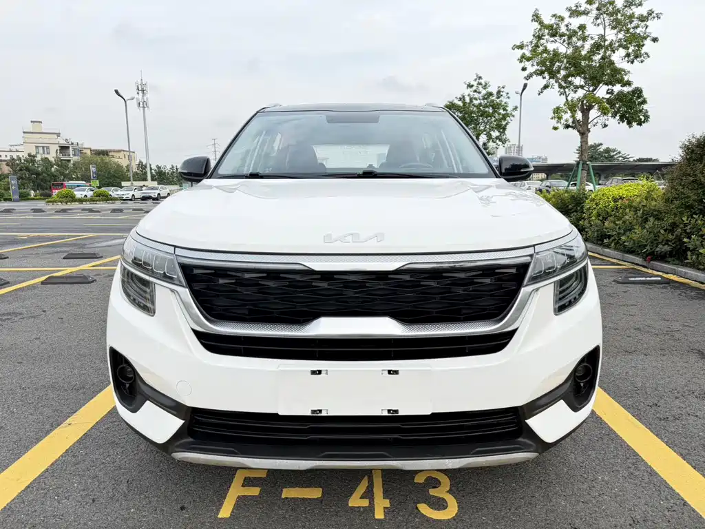 Kia KX3 Proud Running 2022