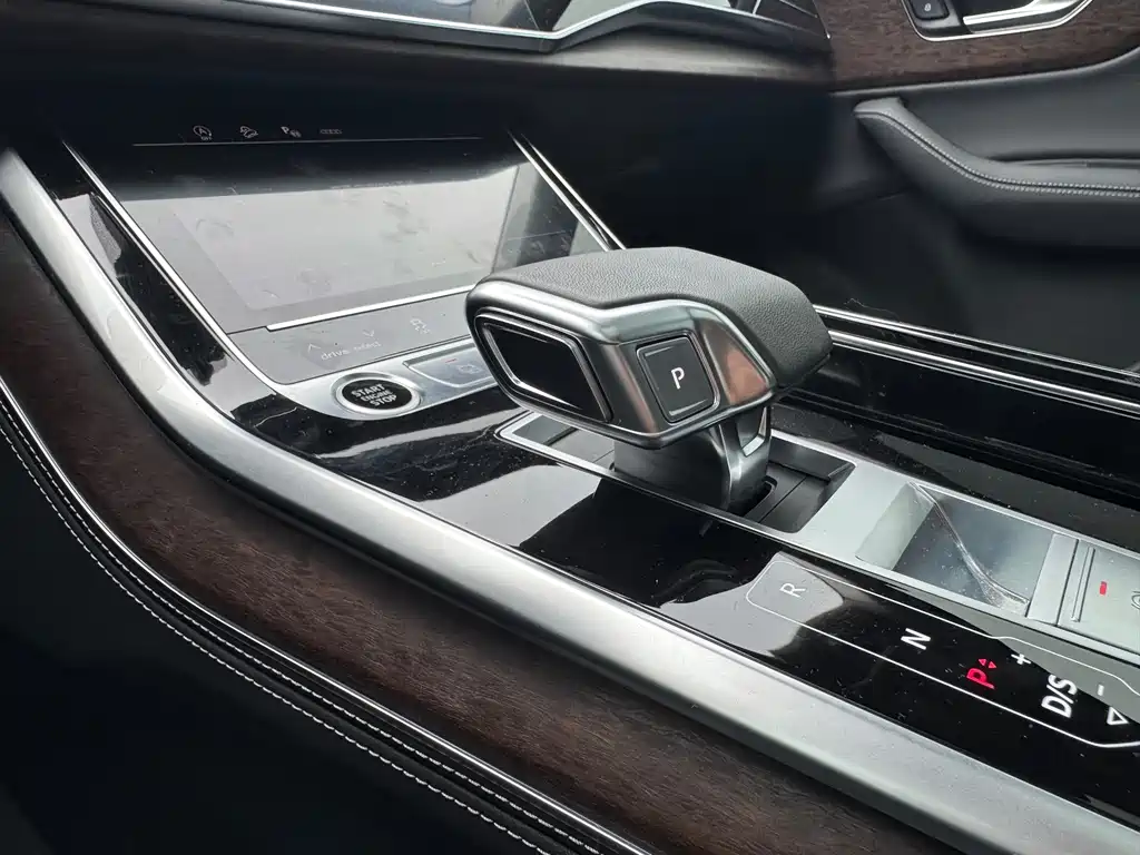 Audi Q7 2026 — фото 14