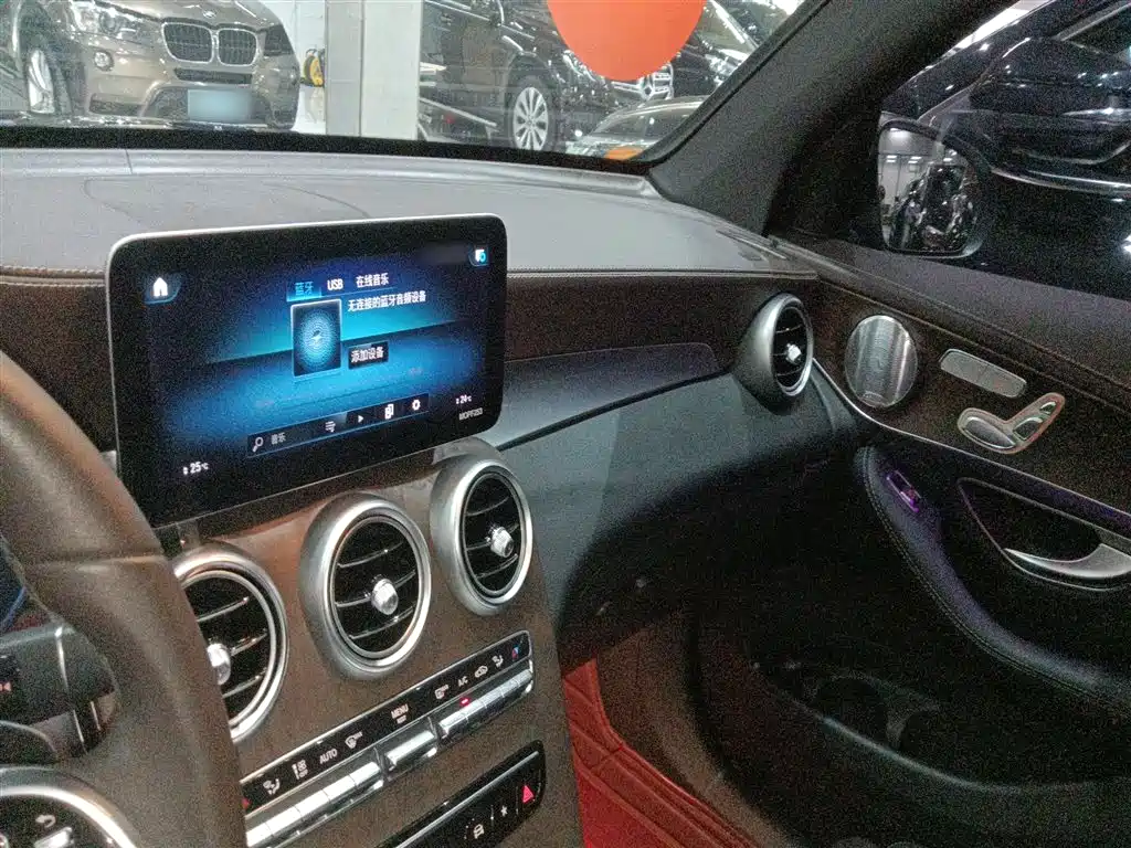 Mercedes-Benz GLC 2020 — фото 10