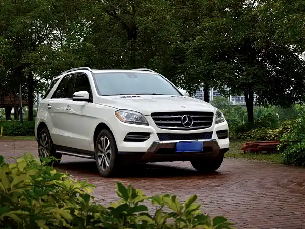 Mercedes-Benz M-Class 2014