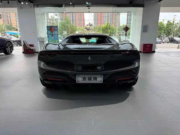 Ferrari 296 2024