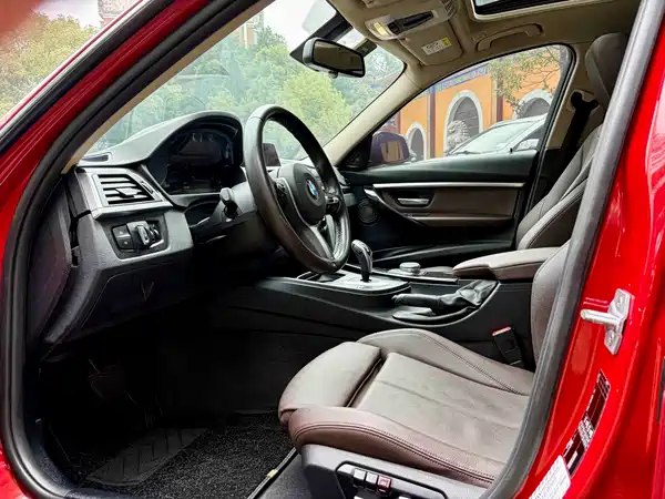 BMW 3 Series 2019