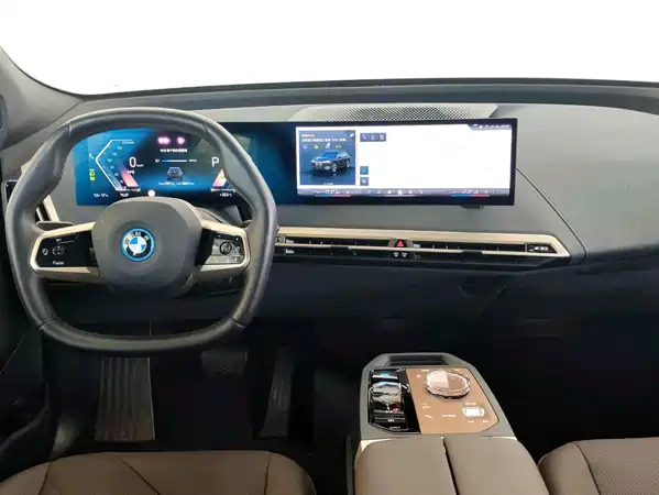 BMW iX 2026