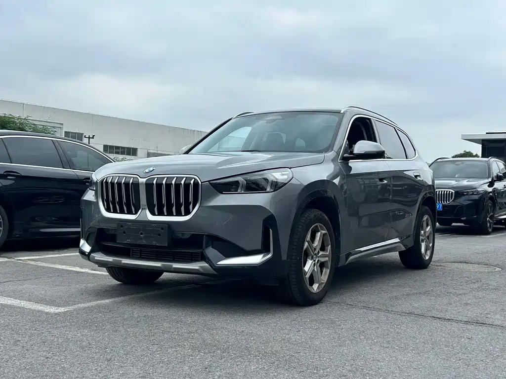 BMW X1 2023 — фото 1