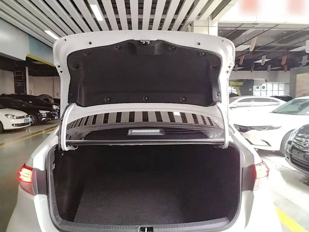 Toyota Levin 2021 — фото 19