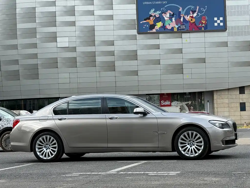 BMW 7 Series 2014 — фото 4