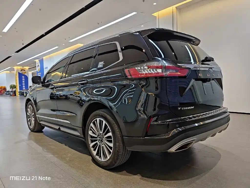 Ford Edge 2022 — фото 4