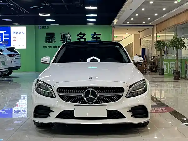Mercedes-Benz C-Class 2021