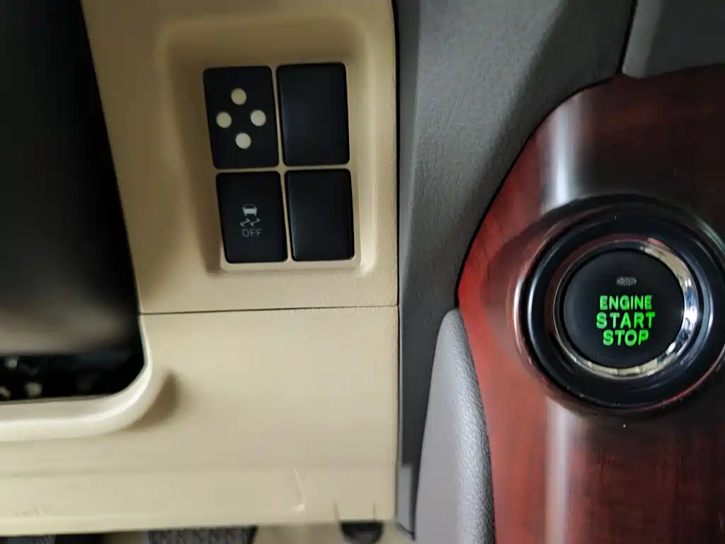 Toyota Prado 2014 — фото 16