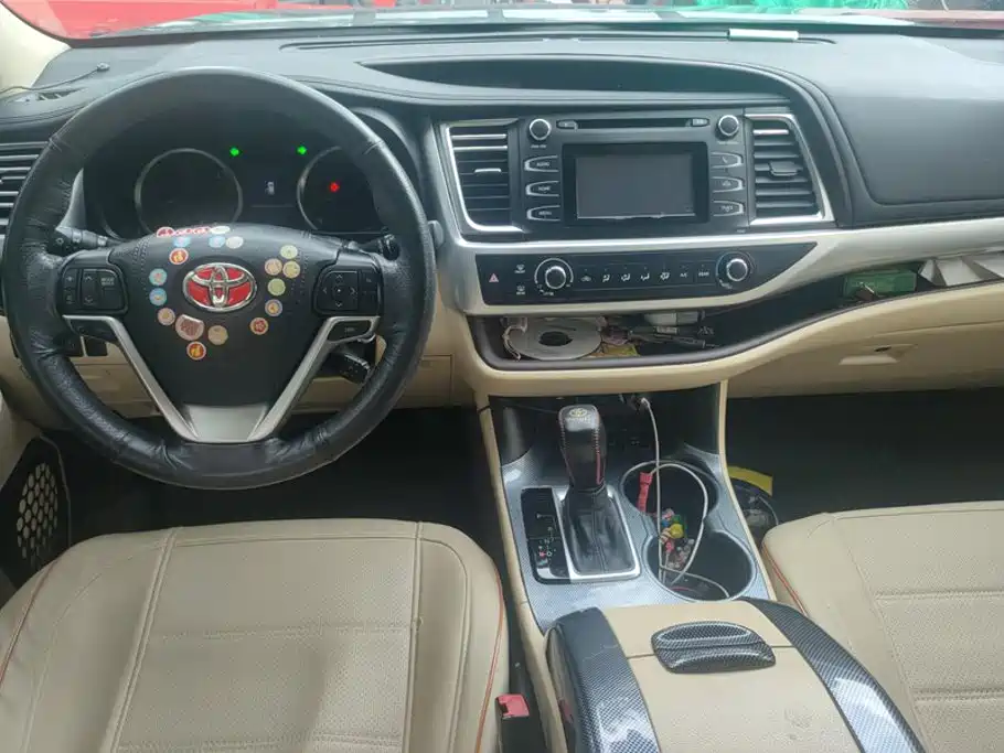 Toyota Highlander 2021 — фото 12