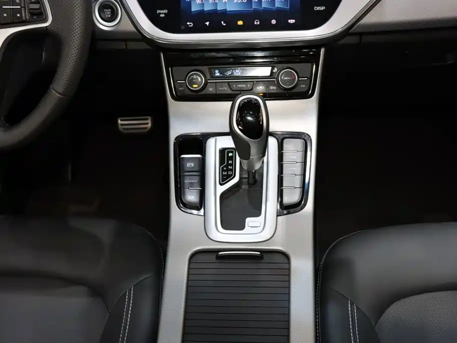 Geely Emgrand GS 2019 — фото 14