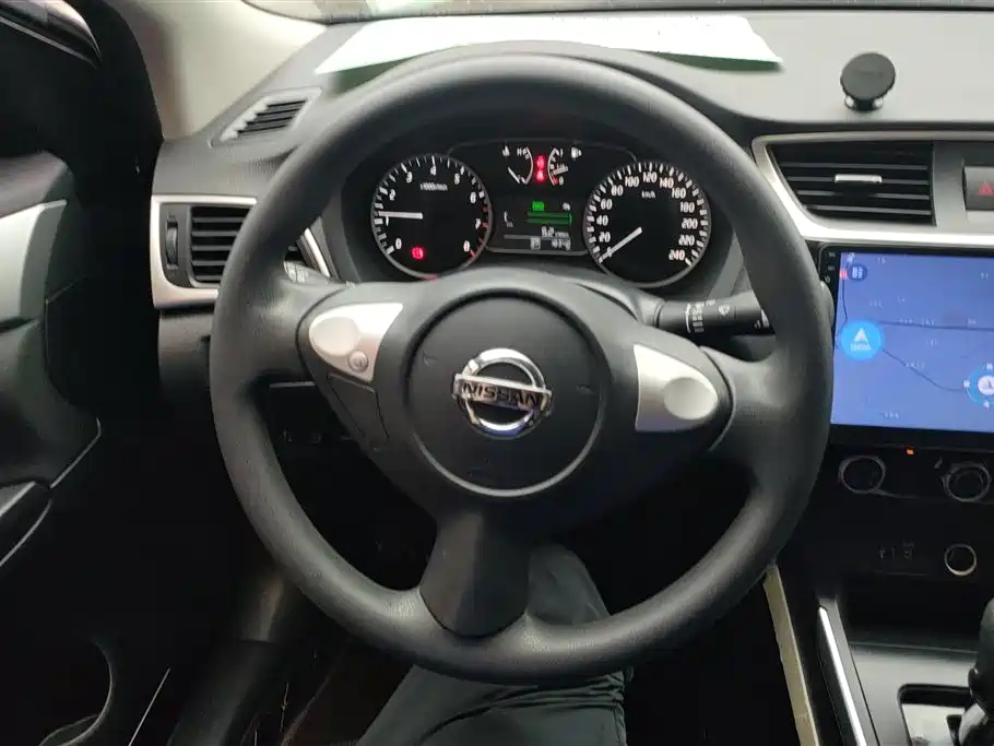 Nissan Sylphy 2020 — фото 15