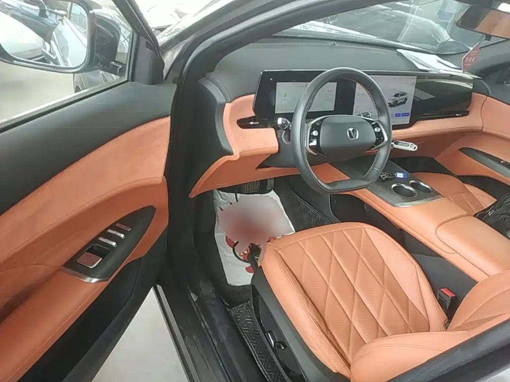 Changan CS75PLUS 2024 — фото 16