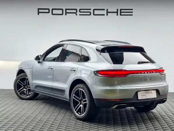 Porsche Macan 2020