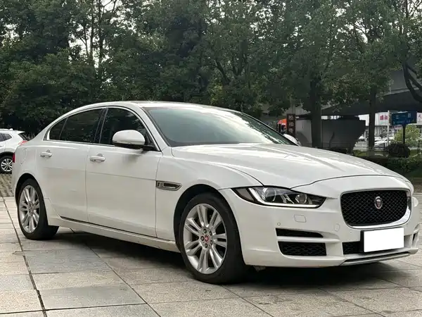 Jaguar XEL 2018