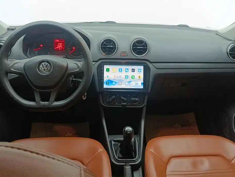 Volkswagen Jetta 2018 — фото 12