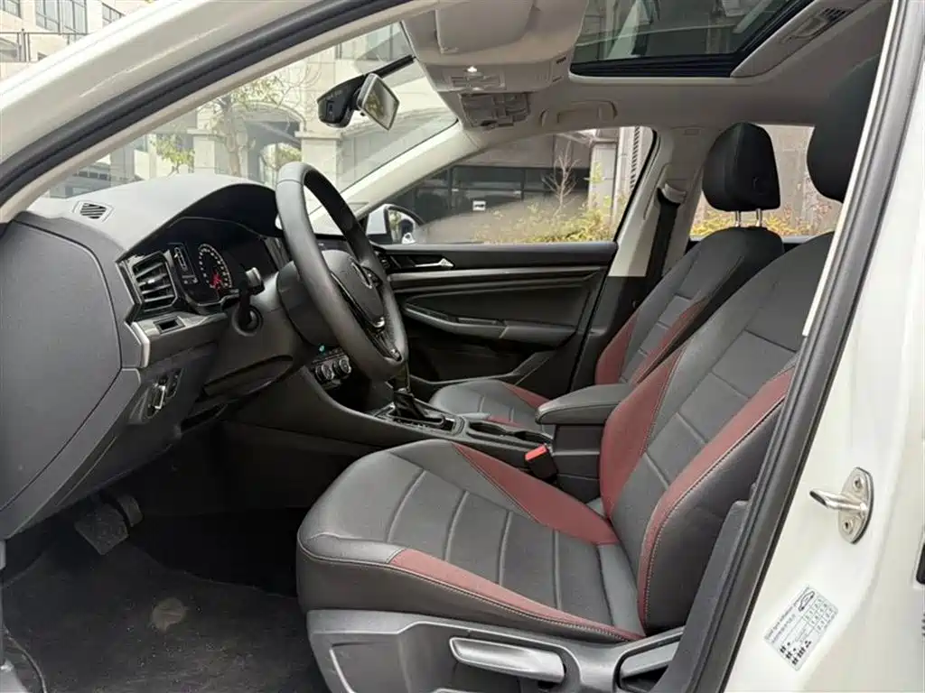 Volkswagen Bora 2021