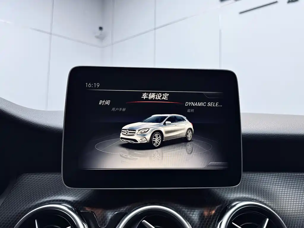 Mercedes-Benz GLA 2019 — фото 14