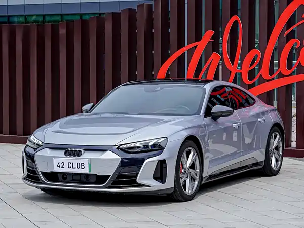 Audi e-tron GT 2024