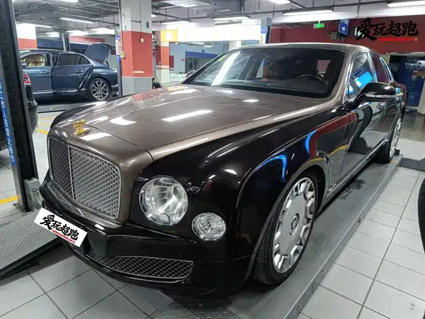 Bentley Mulsanne 2016