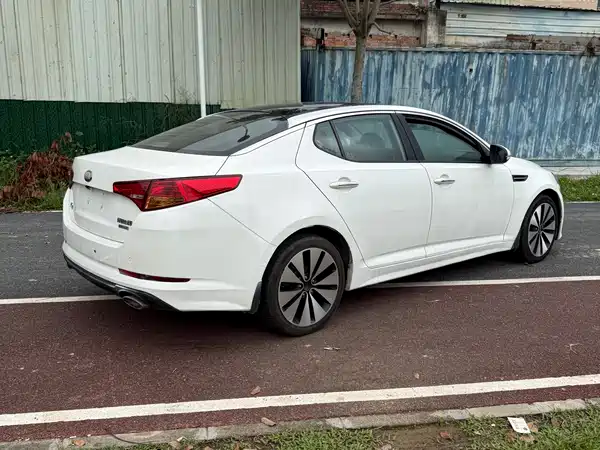 Kia K5 2013